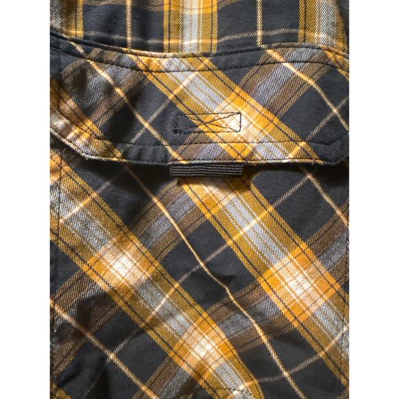 Vintage Wrangler ATG Long Sleeve Shirt, Excellent - Picture 3 of 5